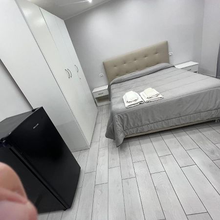 Smart'S House Deluxe Quartieri Spagnoli Napoli Esterno foto