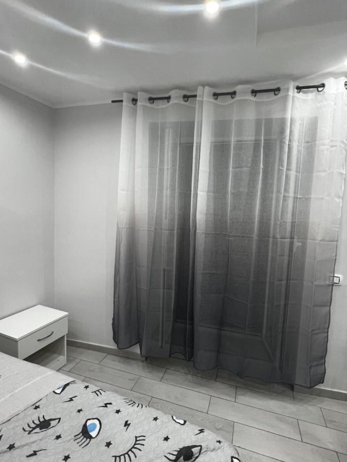 Smart'S House Deluxe Quartieri Spagnoli Napoli Esterno foto